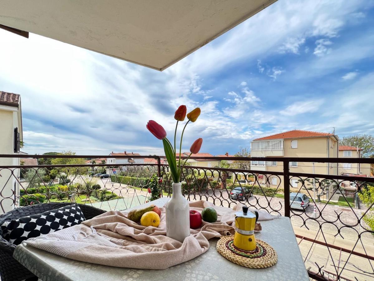Apartments Valerian Novigrad Istria Kültér fotó